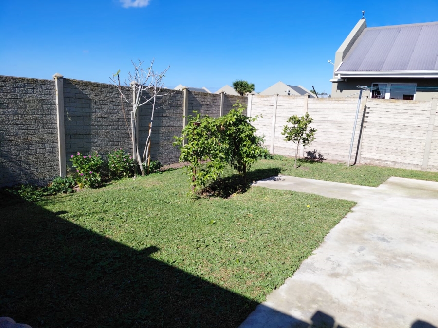 2 Bedroom Property for Sale in Parsonsvlei Eastern Cape